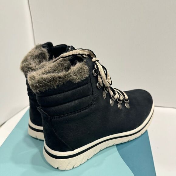 Cliffs by White Mountain Women's Hallett Lace-up Booties - Blackboots, shoes 7 - Picture 8 of 10